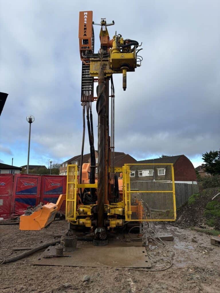 2613_Mi15 bohrgerät Massenza Drilling Rigs Baustelle Hartlepool