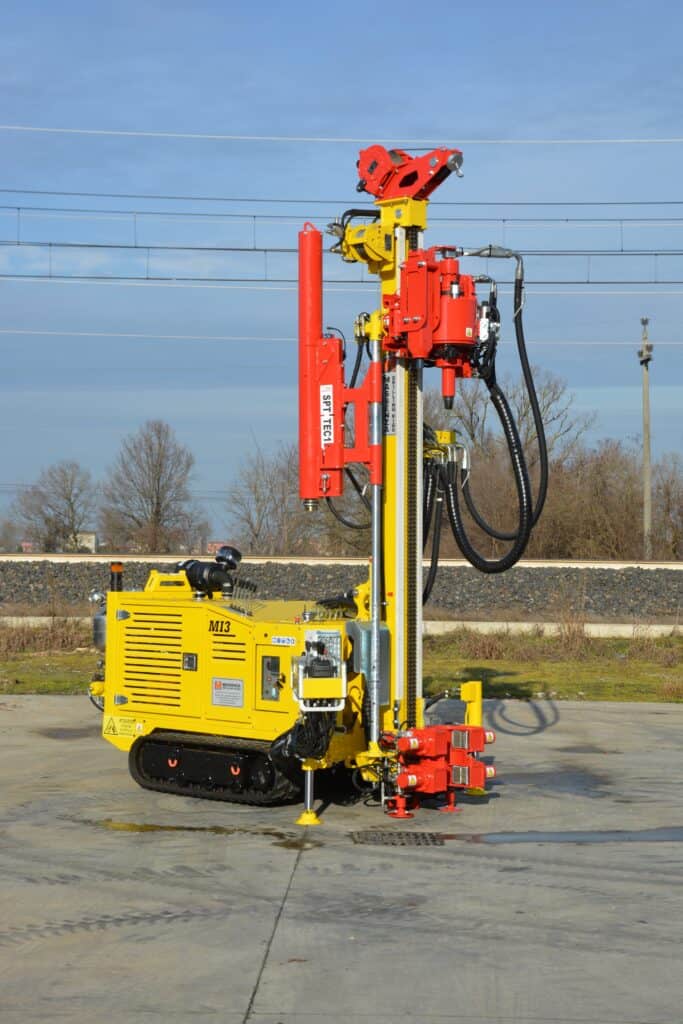 2654_Mi3_ bohrgerät Massenza Drilling Rigs