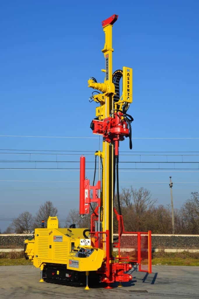 2641_Mi4_bohrgerät Massenza Drilling Rigs