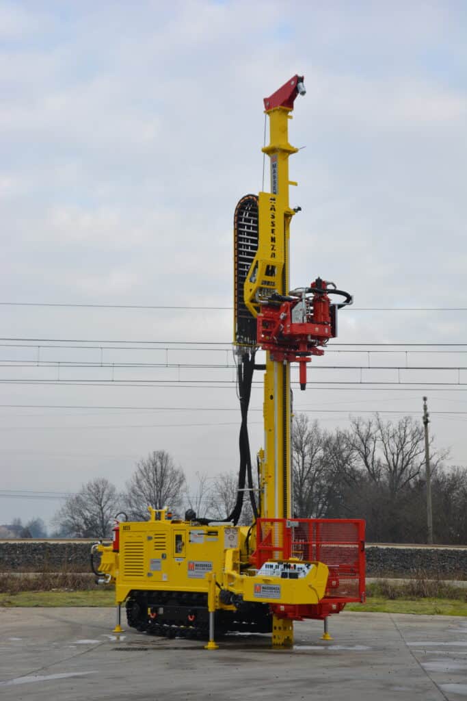 2717_Mi5_bohrgerät Massenza Drilling Rigs
