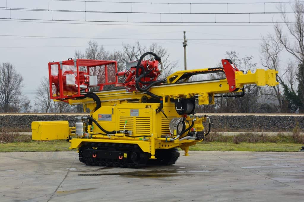 2717_Mi5_bohrgerät Massenza Drilling Rigs