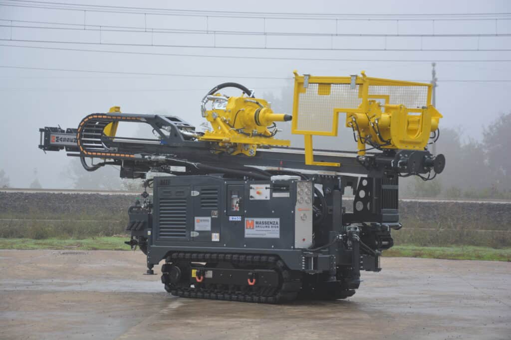 2718_Mi5_Massenza_Drilling_Rig_3