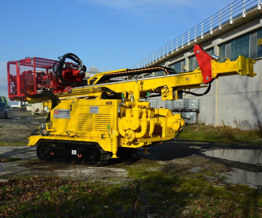 2719_Mi5 bohrgerät Massenza Drilling Rigs
